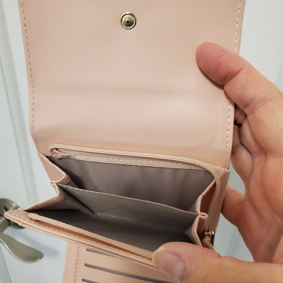 NWOT FT FUNTOR RFID Wallet, Leaf Card holder Trifold, PU Leather, Classic - Picture 6 of 10